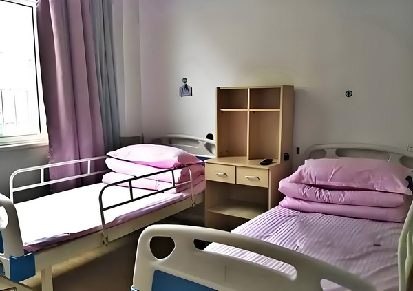 深圳市积分入户条件查询_这版超人如何应对特朗普的时代 报》报道据《每日电讯