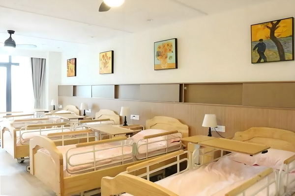 2025深圳市积分入户条件_《华山论剑》首播差评如潮！网友的评价可谓“一针见血”！ 展事故原当地查已开因调